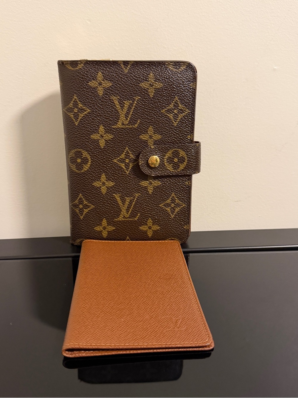 Louis Vuitton Monogram Wallet with passport cover/holder insert Authentic